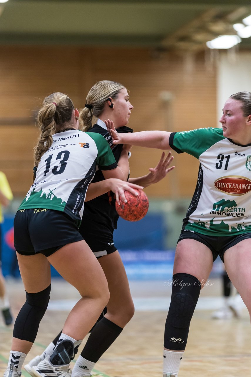 Bild 187 - wBJ SV Henstedt Ulzburg - TuRa Meldorf : Ergebnis: 22:38